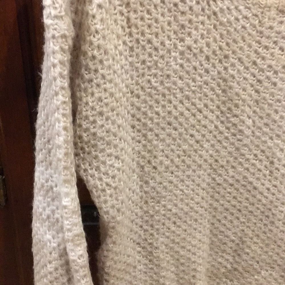 Sweater - Picture 3 of 4